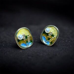Elegant Gold and Blue Floral Earrings
